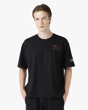 half sleeves crew-neck contrast logo regular fit t-shirt