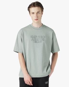 half sleeves jersey t-shirt with embossed tone on tone logo