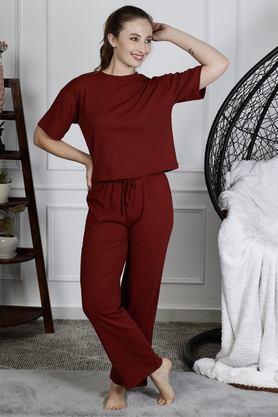 half sleeves regular fit polyester women's night dress - maroon