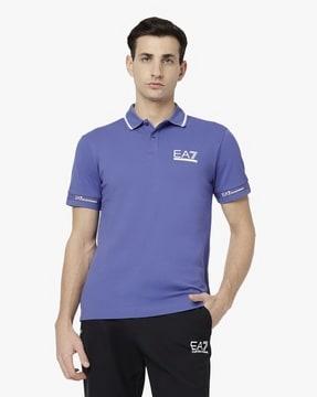 half sleeves spread collar contrast logo regular fit polo t-shirt