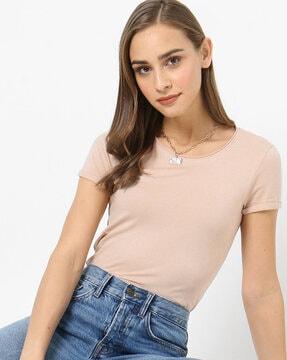 halis round-neck t-shirt with raw hemline