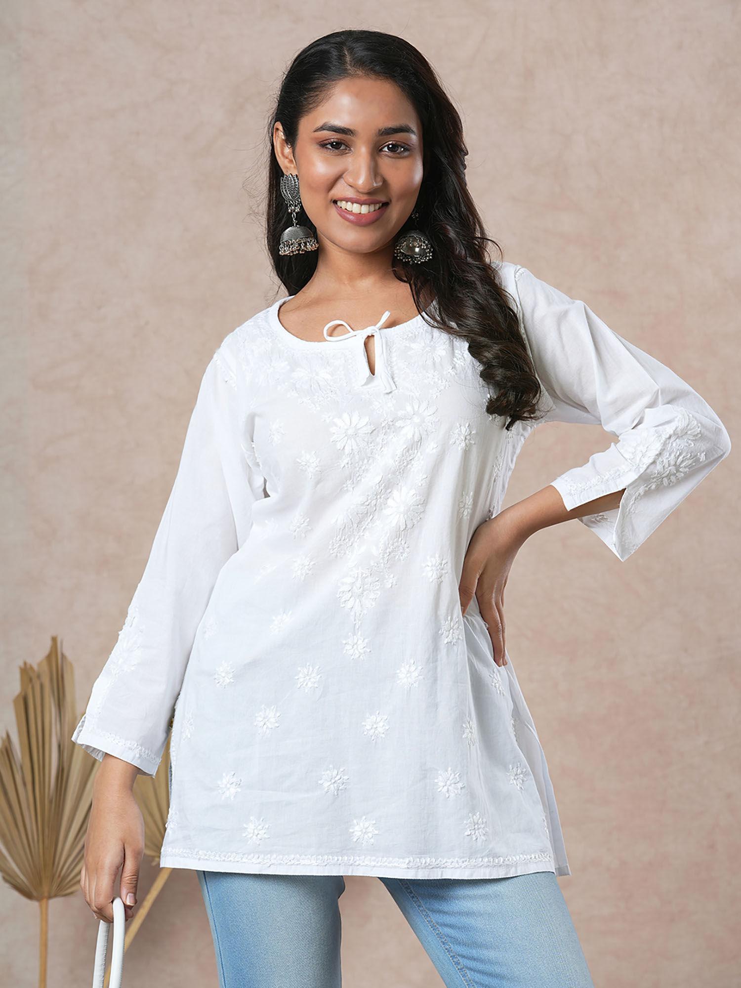 hand embroidered standard white cotton lucknow women chikankari kurti a911209