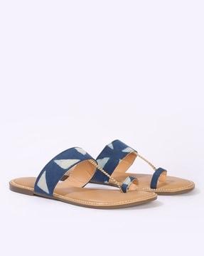 handcraft block printed t-strap chappals