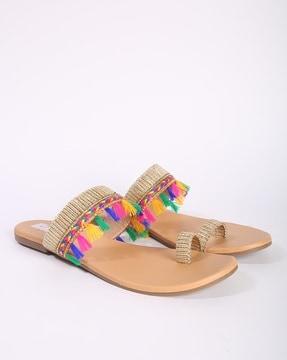 handcrafted embellished toe-ring flat chappals