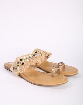 handcrafted embellished toe-ring flat chappals