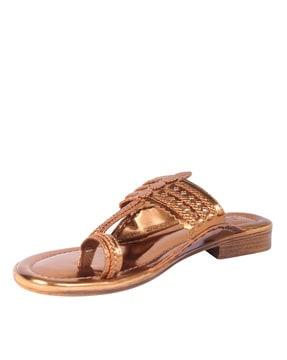handcrafted kolhapuri toe-ring sandals