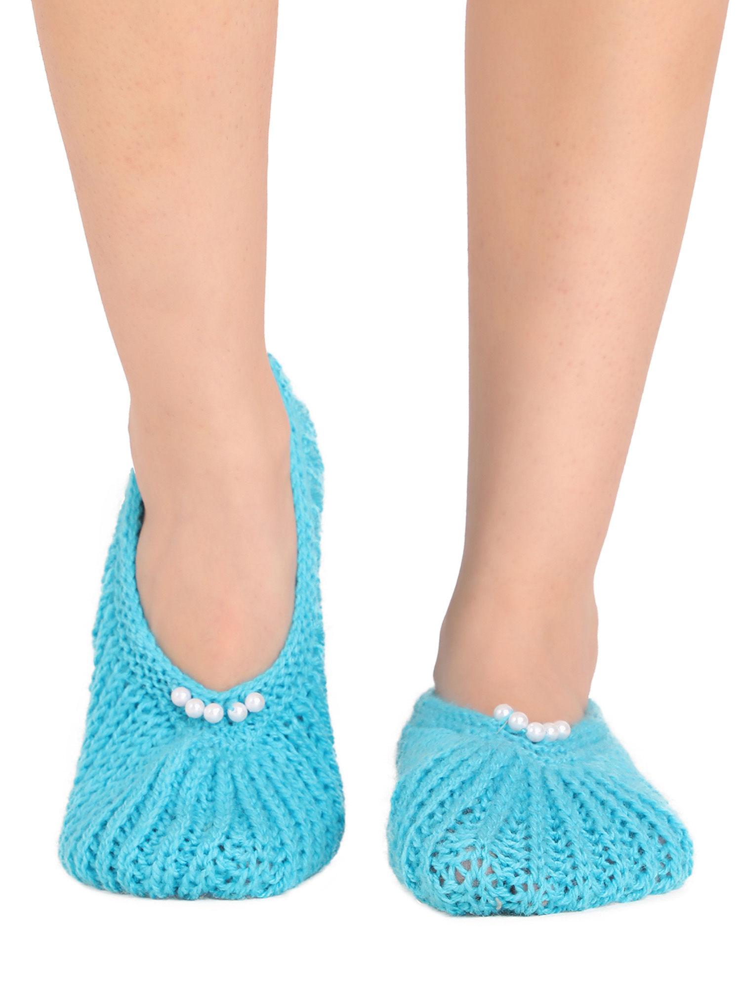 handknitted footie socks in acrylic wool blend blue
