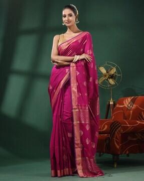 handwoven saree with contrast border & tassels