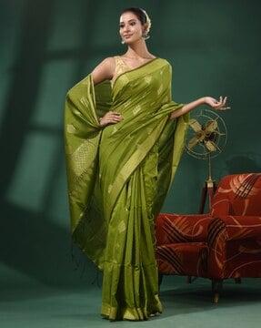 handwoven saree with contrast border & tassels