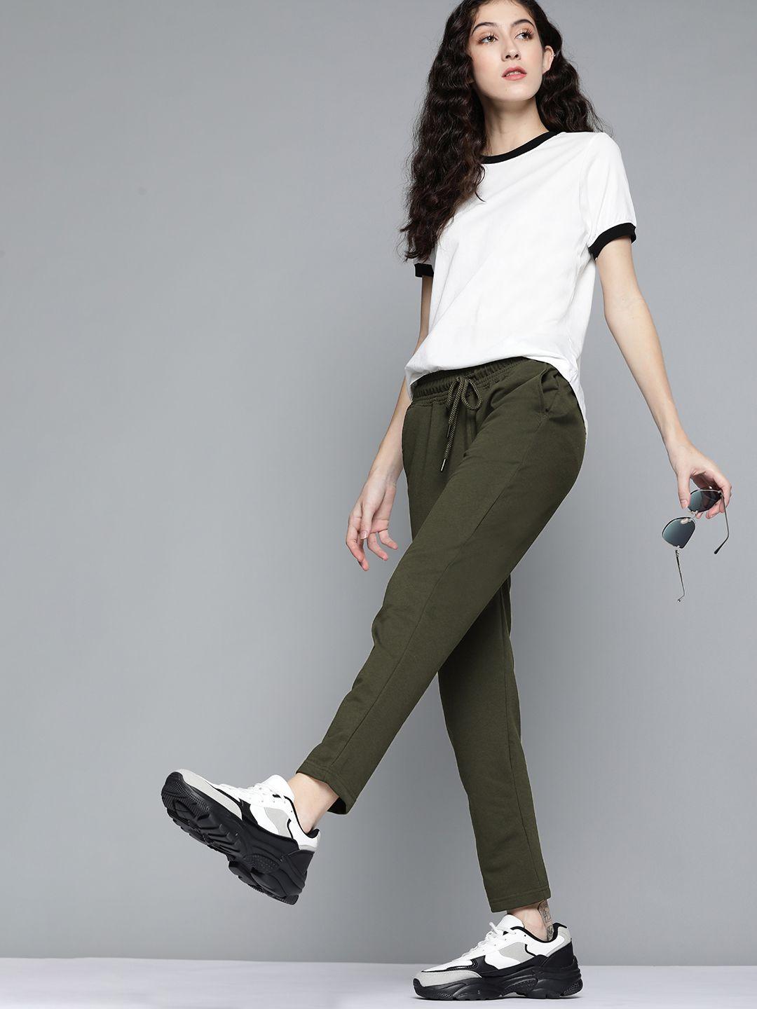 harvard women olive green solid knitted cropped track pants