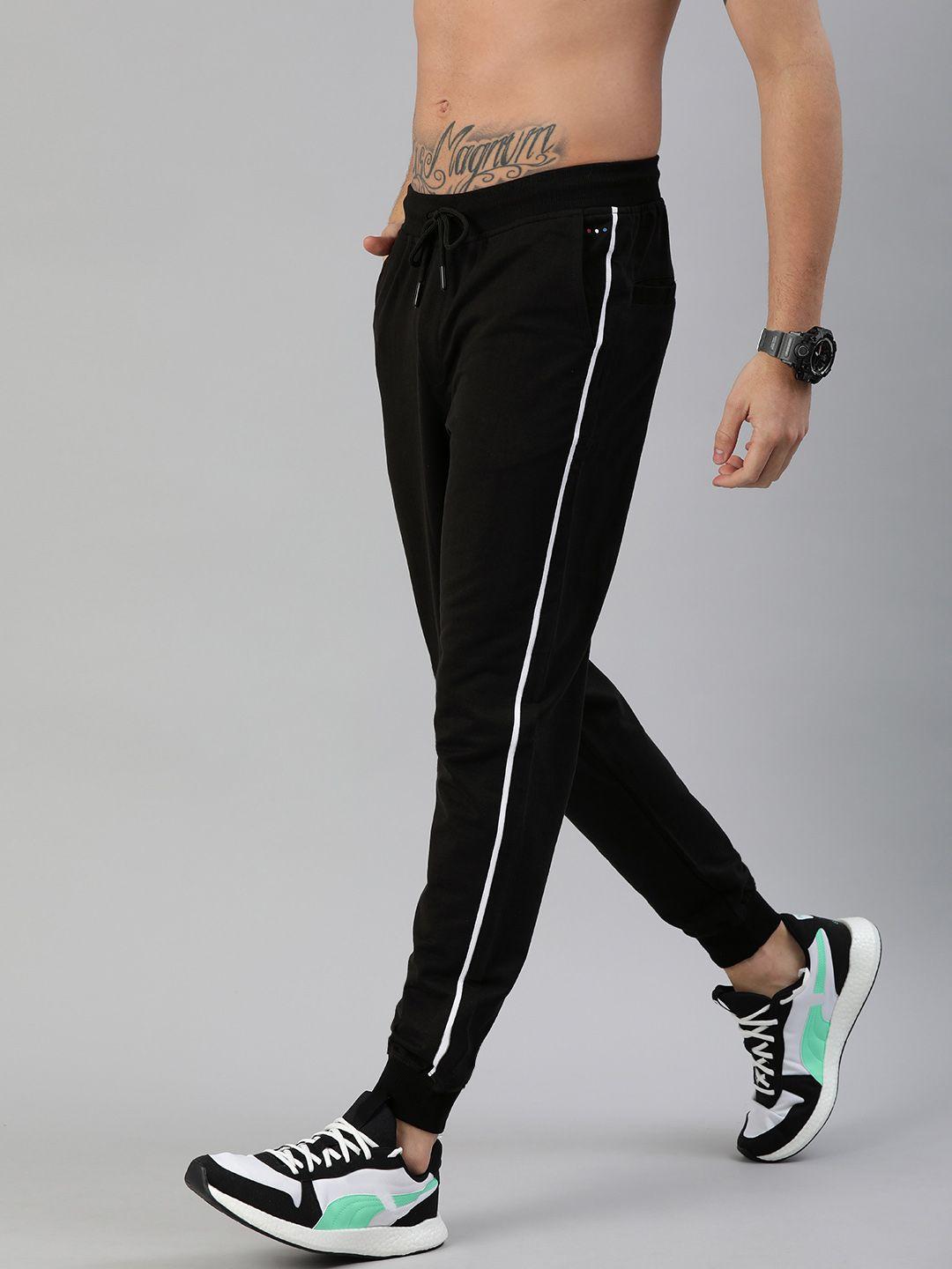 harvard men black regular fit solid joggers