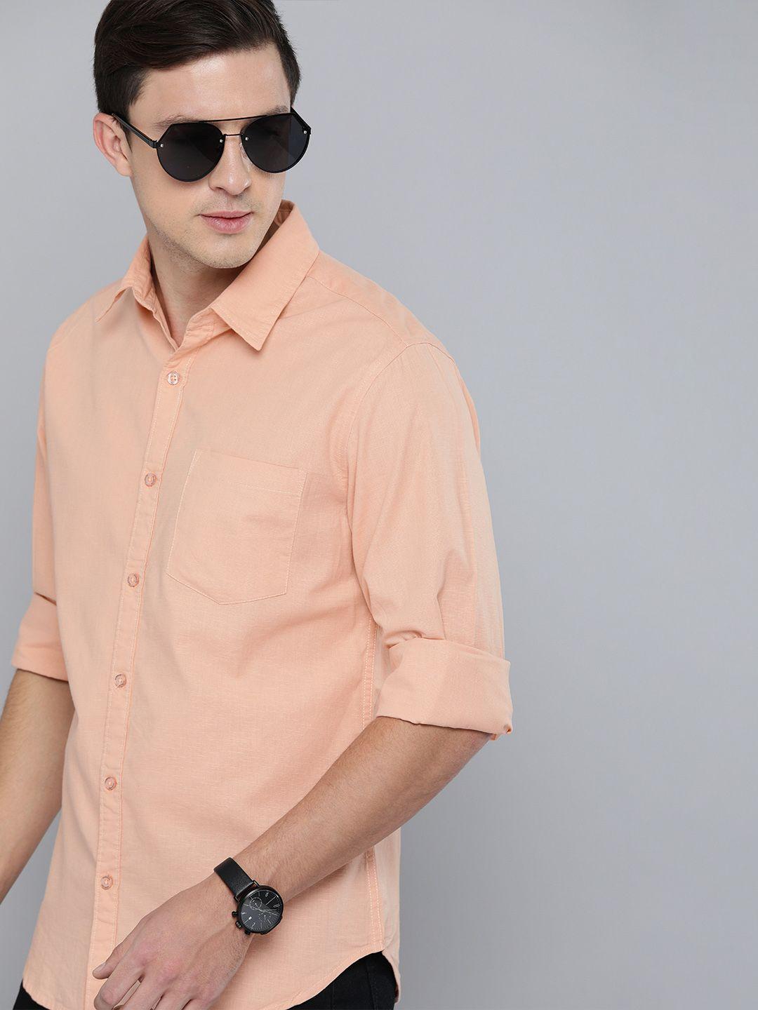 harvard men peach-coloured regular fit solid casual shirt