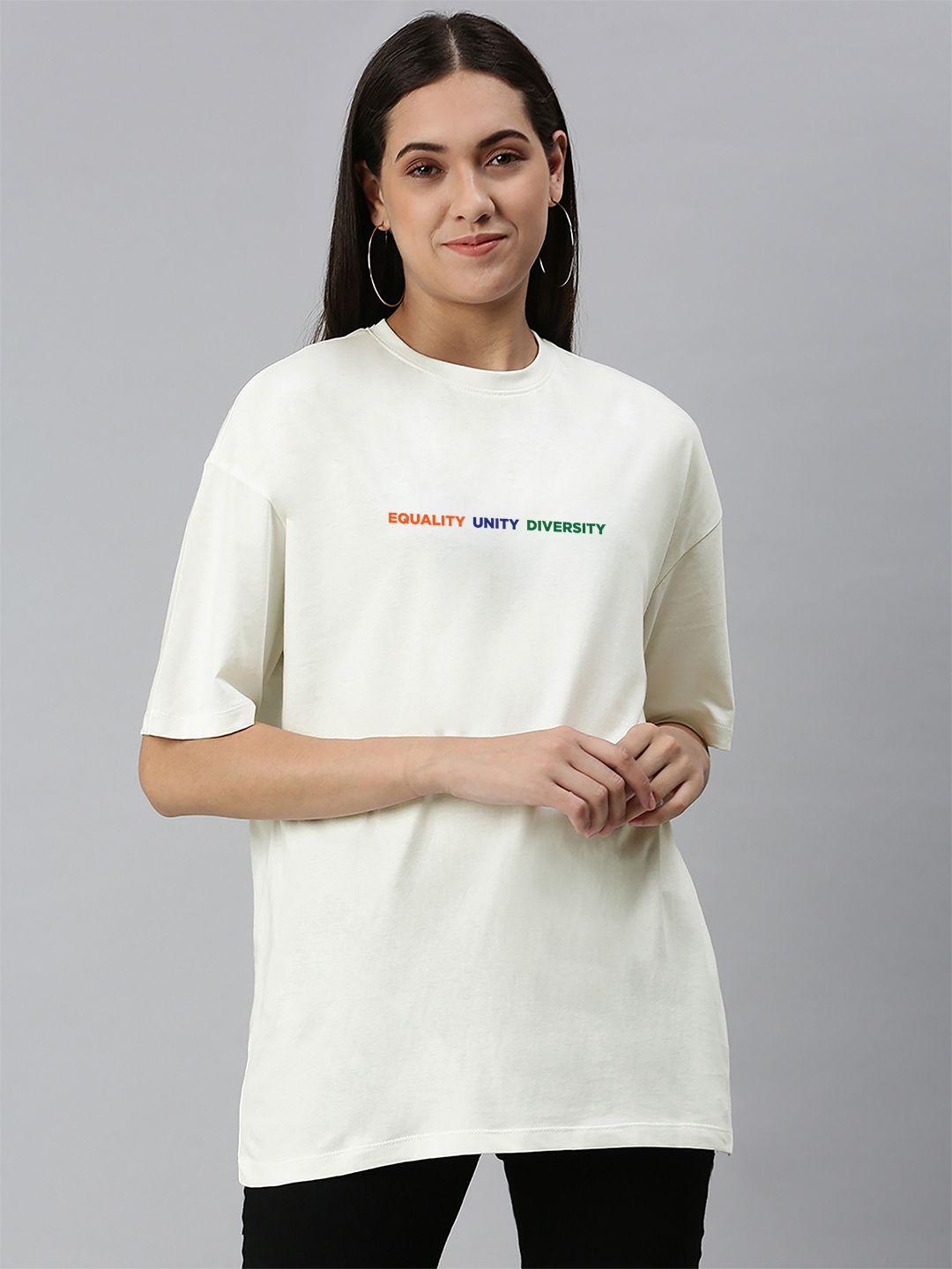 harvard typography printed round neck drop-shoulder sleeves cotton oversized t-shirt
