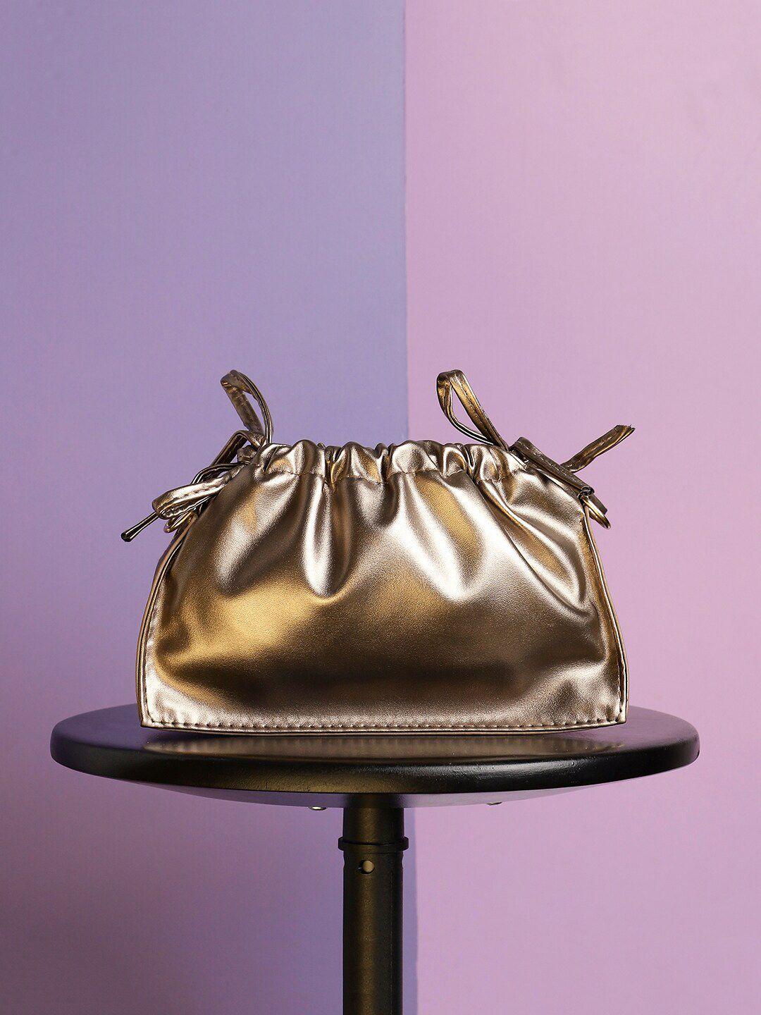 haute sauce by  campus sutra structured handheld bag