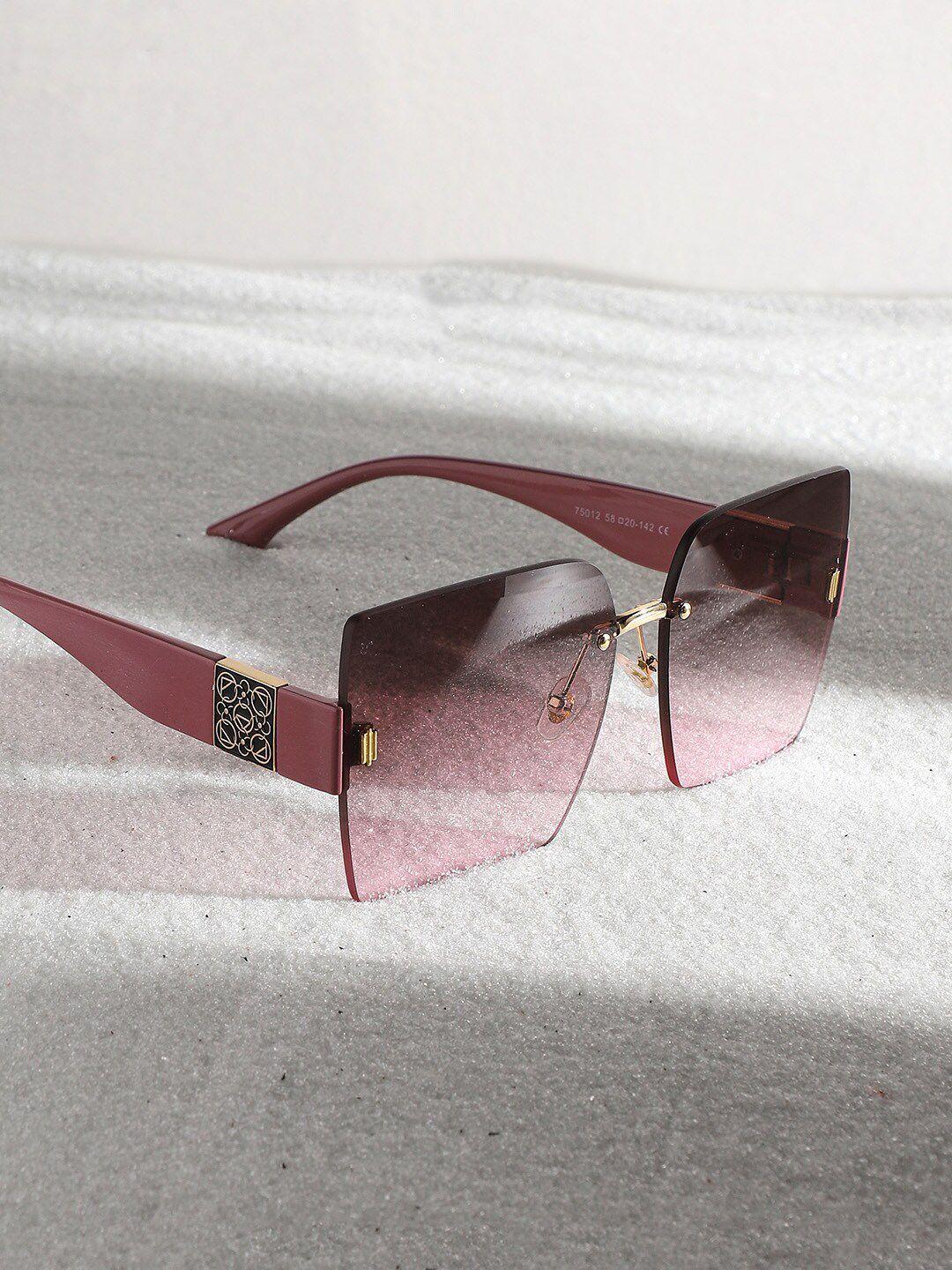 haute sauce by campus sutra women fashion with polarised lens oversized sunglasses
