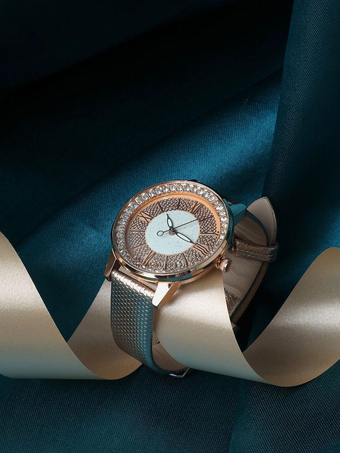 haute sauce by campus sutra women gold-toned embellished dial & gold toned leather textured straps analogue watch