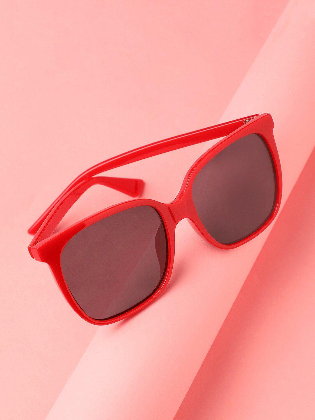 haute sauce by campus sutra women oversized sunglasses with polarised lens