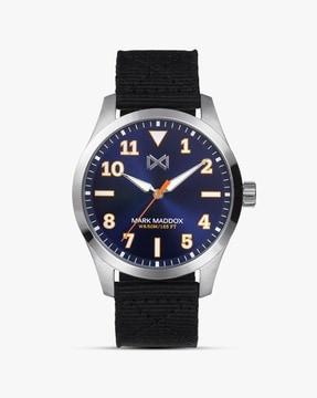 hc7131-34 water-resistant analogue watch