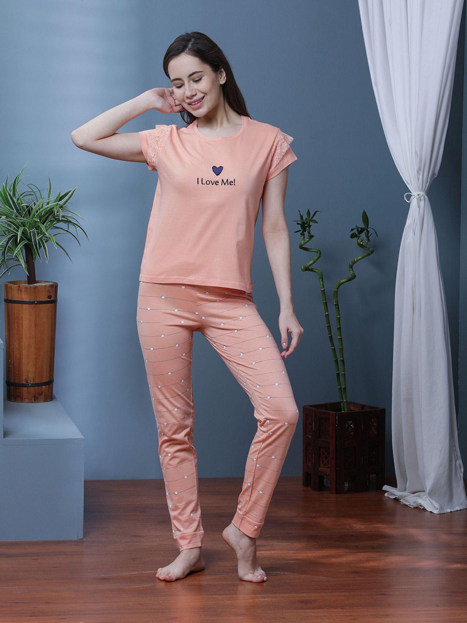 hearts print peach t-shirt with pyjama (set of 2)