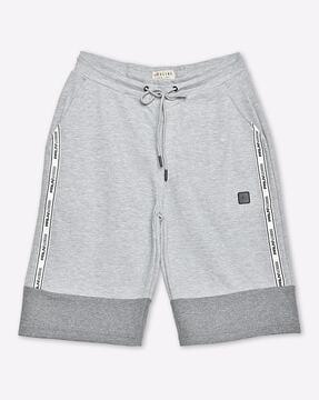 heathered city shorts with contrast taping