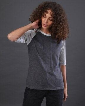 heathered round-neck top