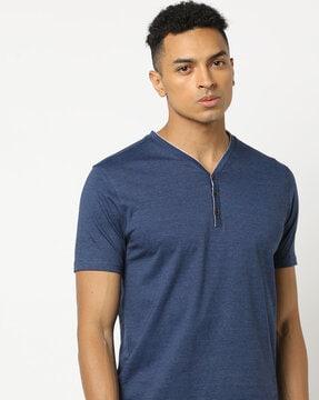 heathered slim fit henley t-shirt