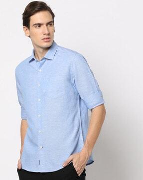 heathered slim fit shirt with patch pocket