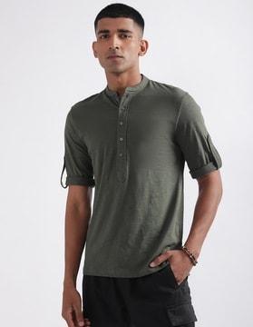 heathered t-shirt with band collar