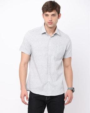 heathered tailored fit shirt