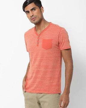 heathered v-neck t-shirt with patch pocket