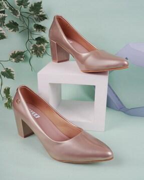 heeled round-toe slip-on pumps