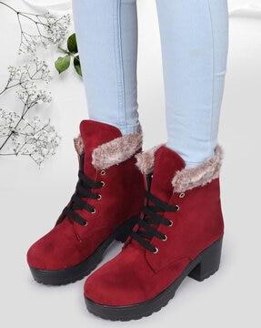 heeled winter shoes with lace fastening