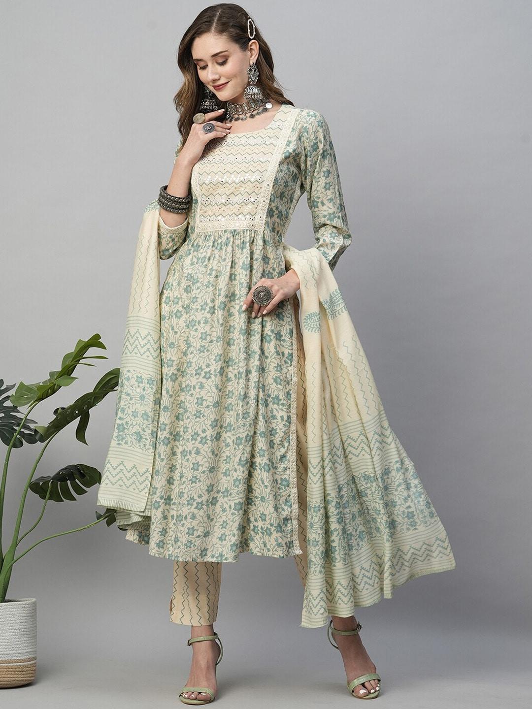 heeposh square neck floral printed high slit sequinned kurta & trousers with dupatta