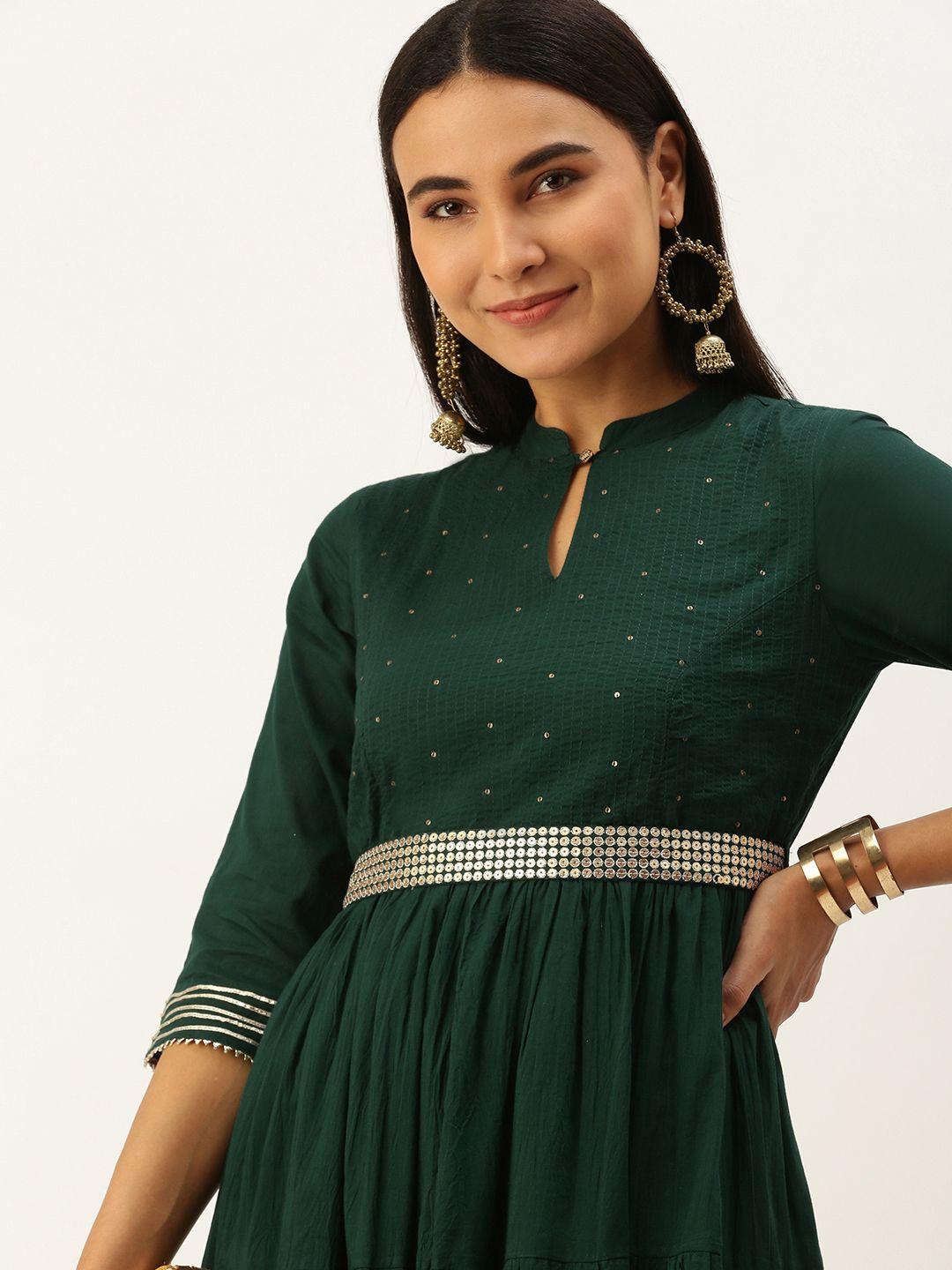 heeposh women green & gold-toned pure cotton foil printed ethnic dress with sequin detail