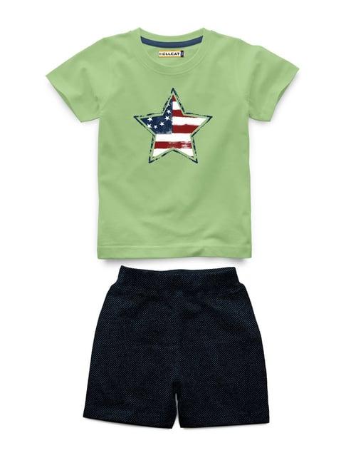 hellcat kids green & navy printed t-shirt with shorts