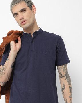 henley t-shirt with contrast tipping