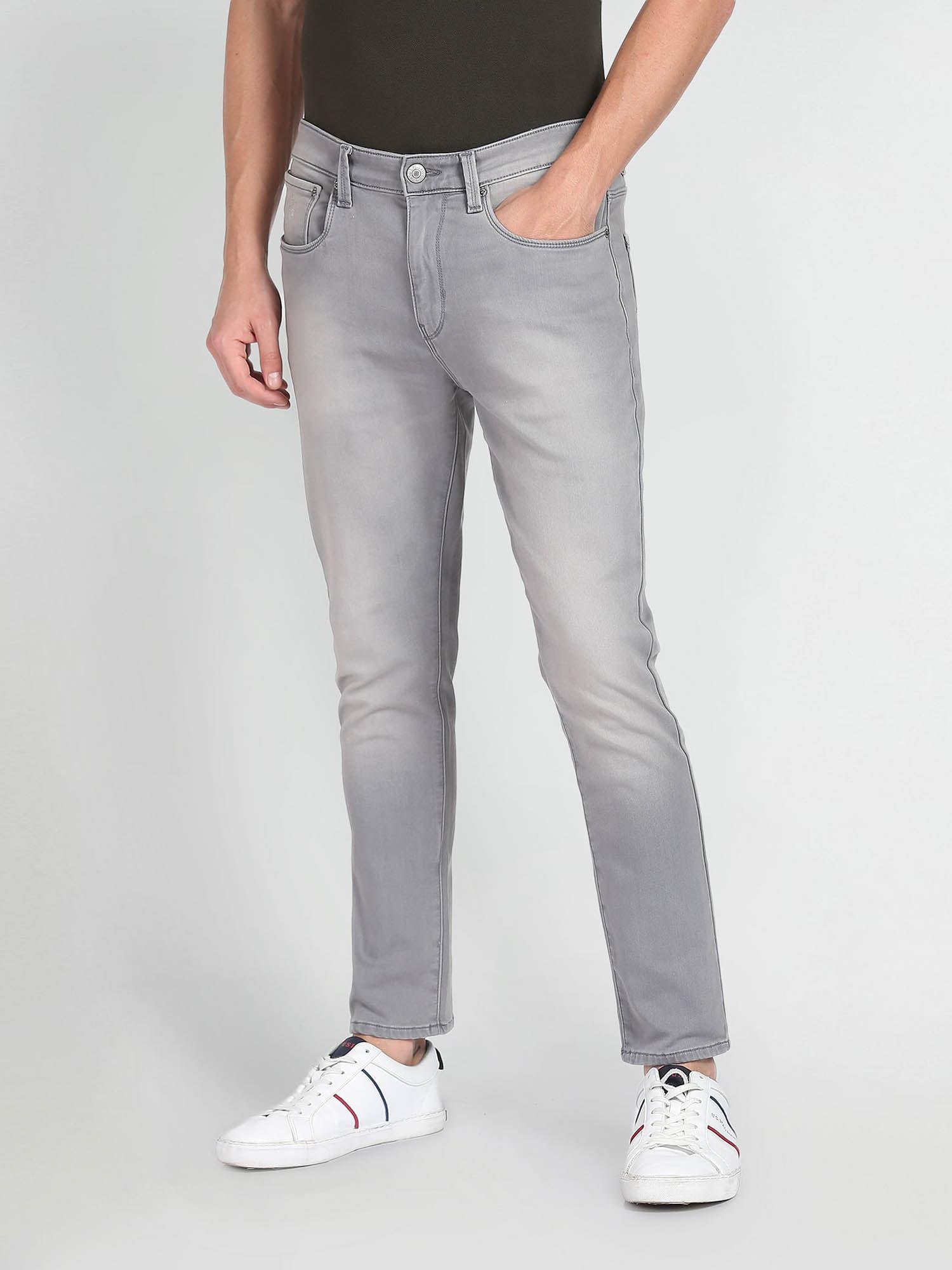 henry cropped stone wash jeans