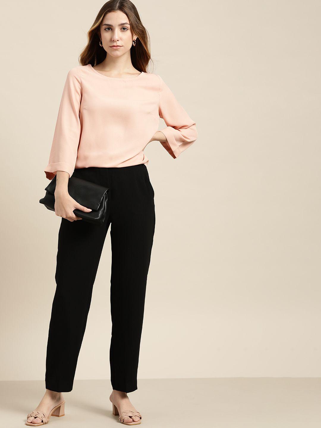 her by invictus peach-coloured solid regular top