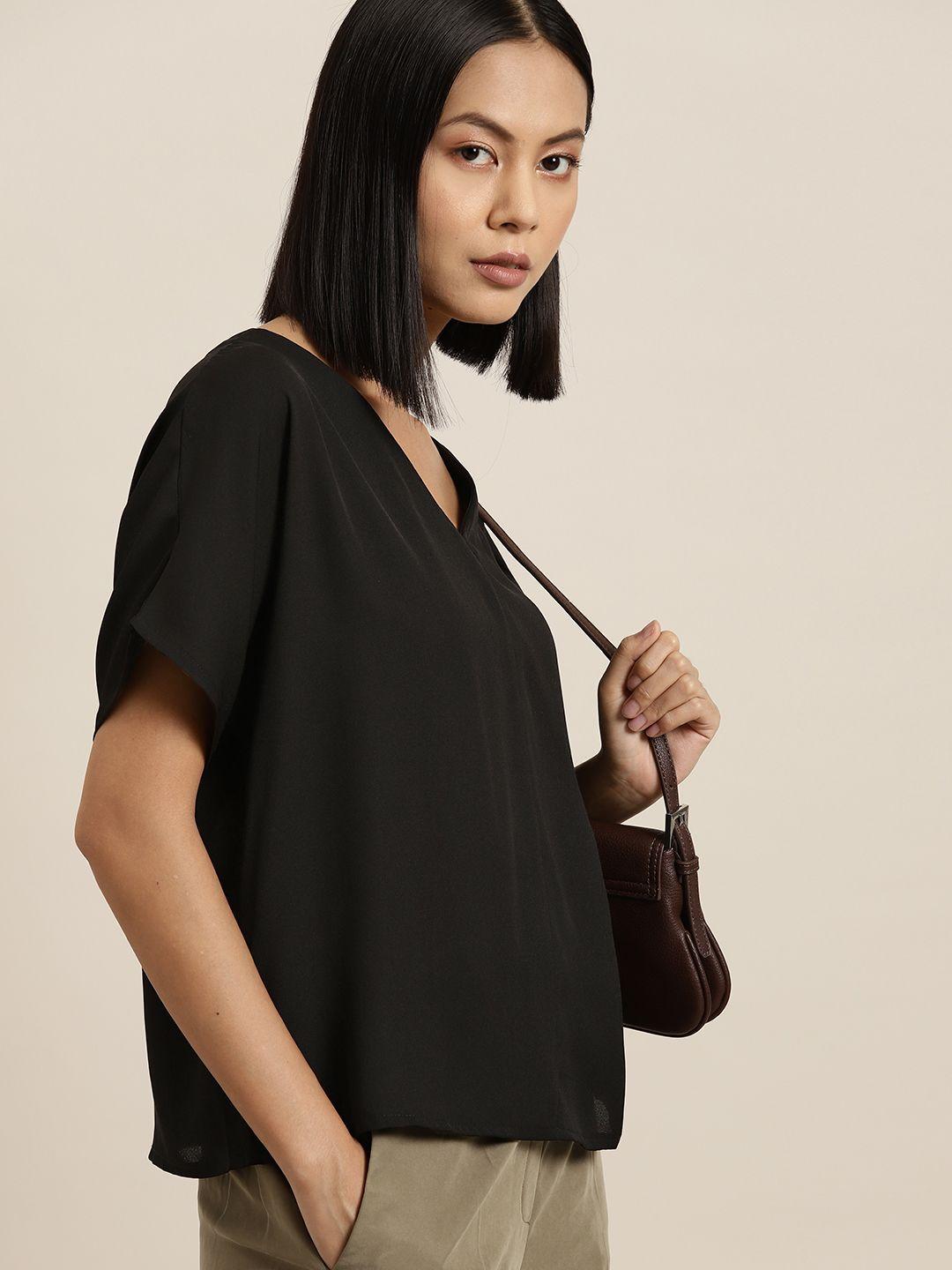 her by invictus extended sleeves top