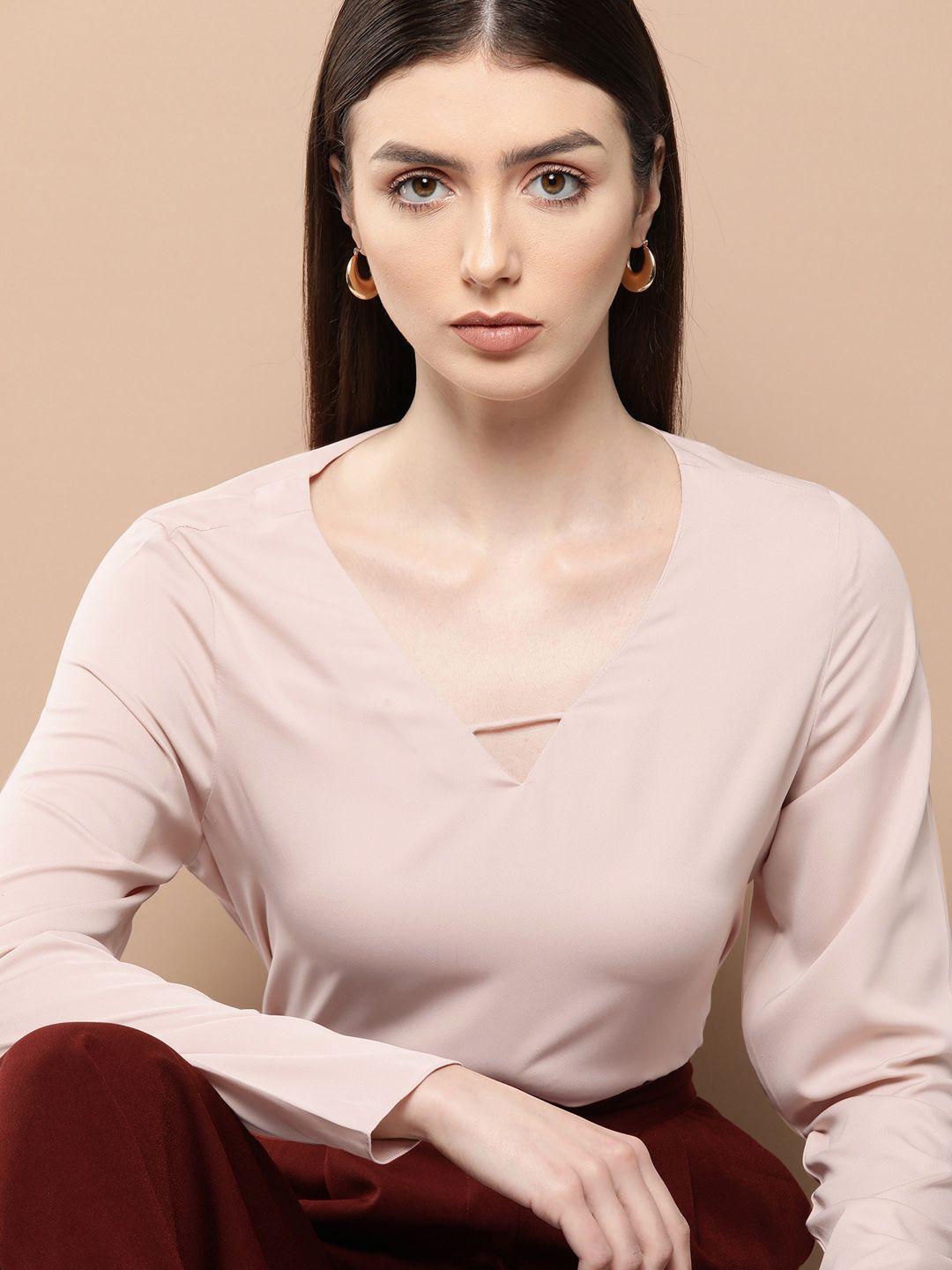 her by invictus keyhole neck top