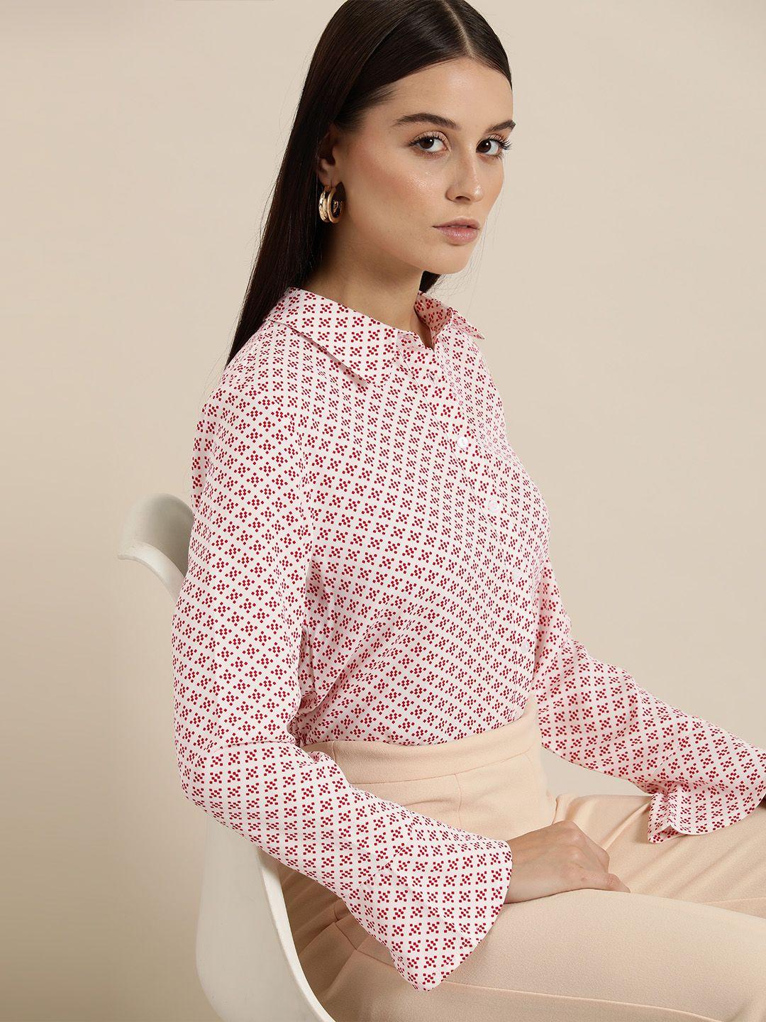 her by invictus printed bell sleeves shirt