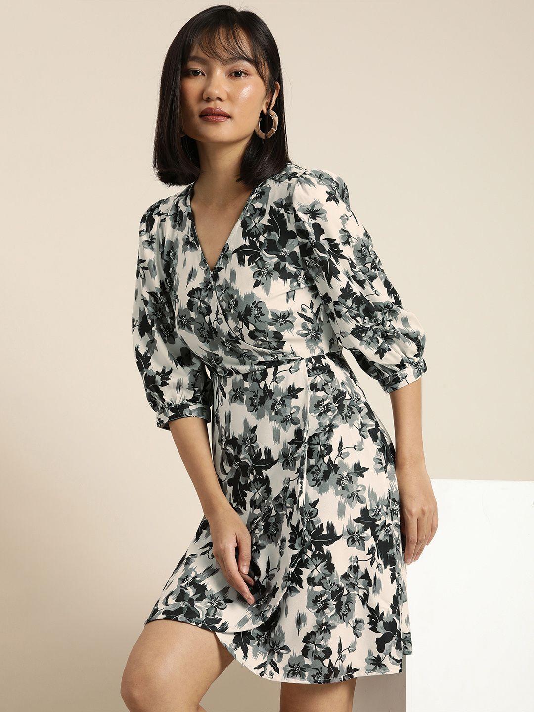 her by invictus women white & black floral printed wrap dress