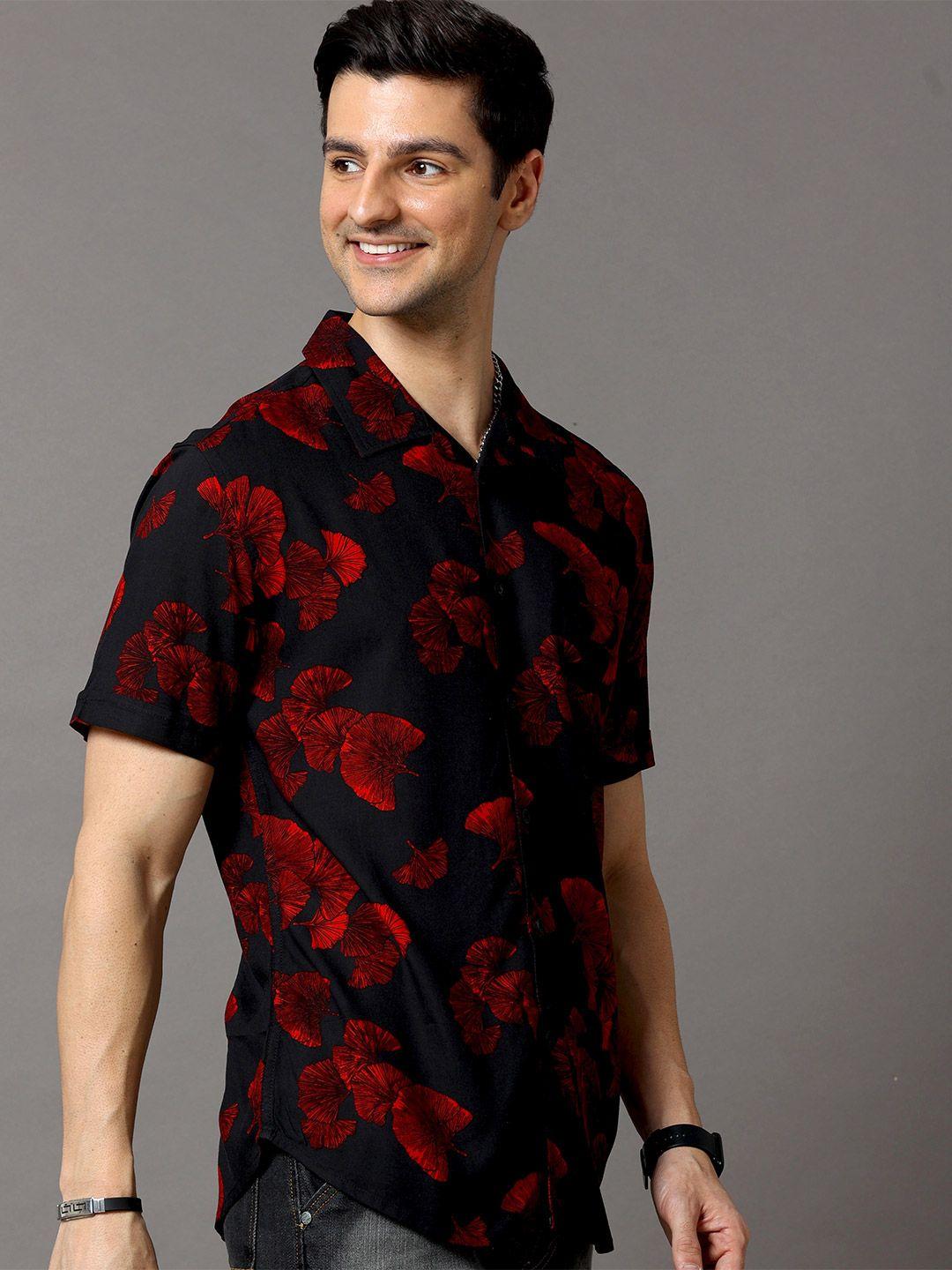 here&now men black slim fit floral printed casual shirt