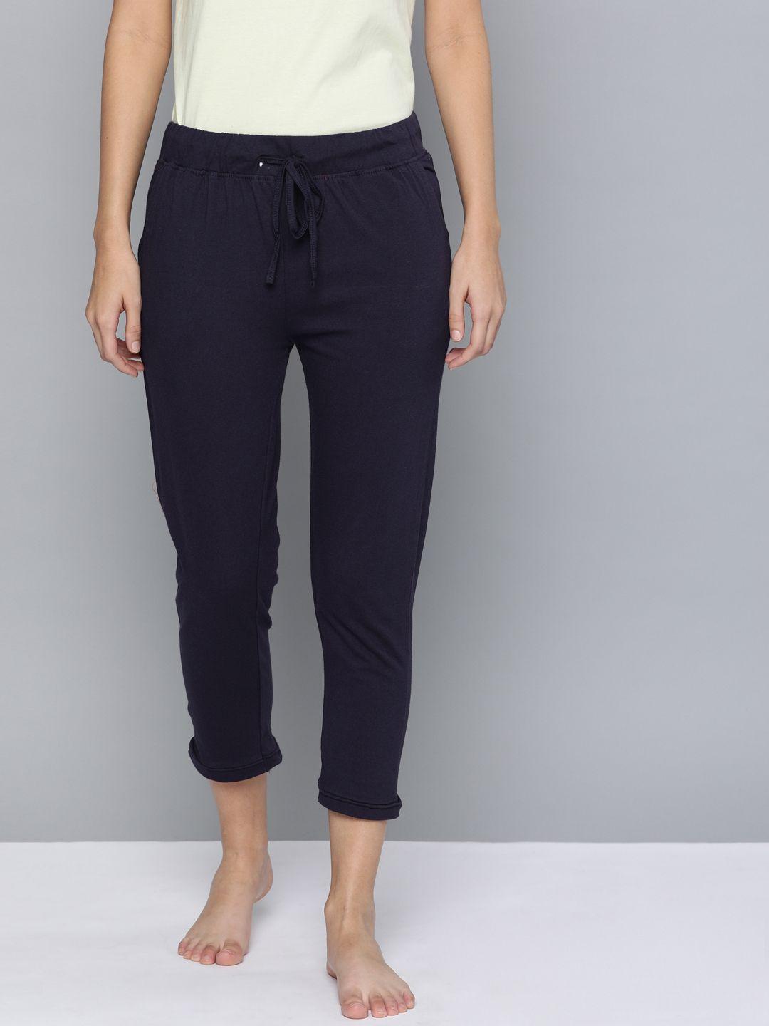 here&now women navy blue solid cropped lounge pants