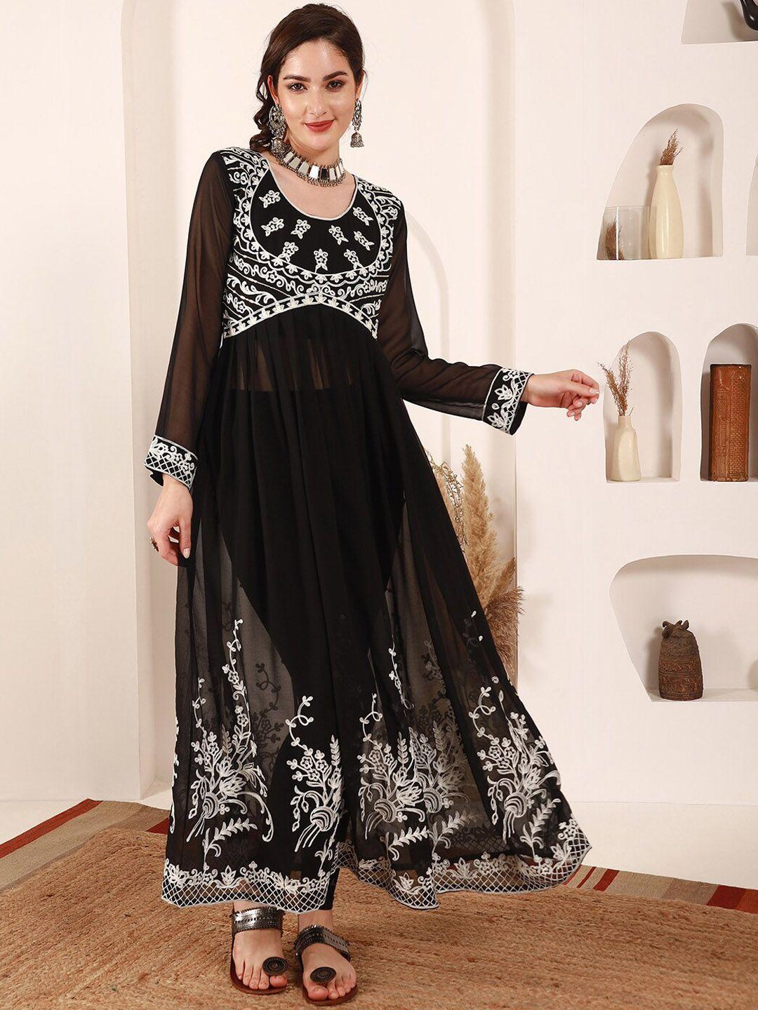 here&now floral embroidered thread work empire kurta