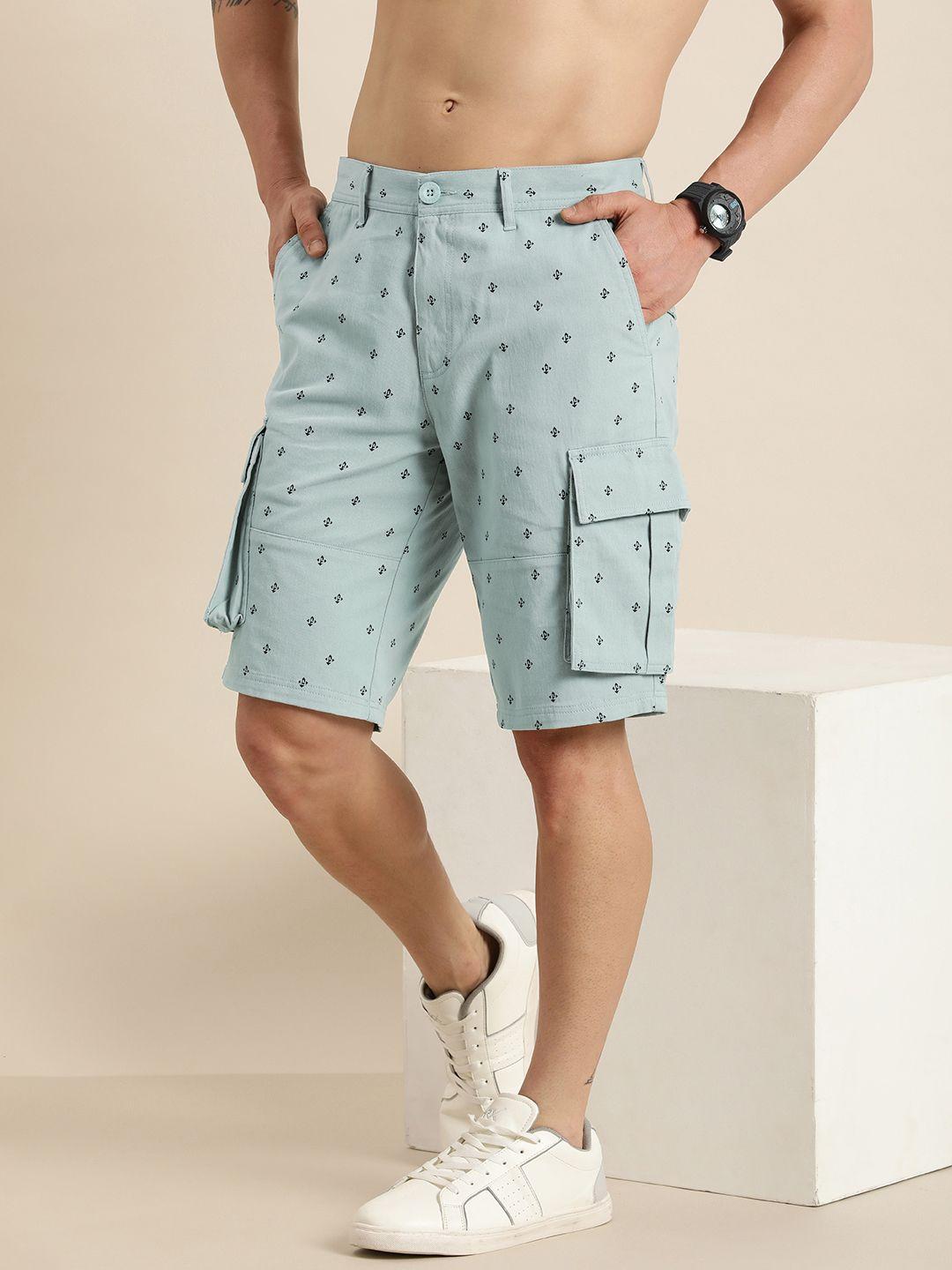 here&now men abstract printed slim fit cargo shorts