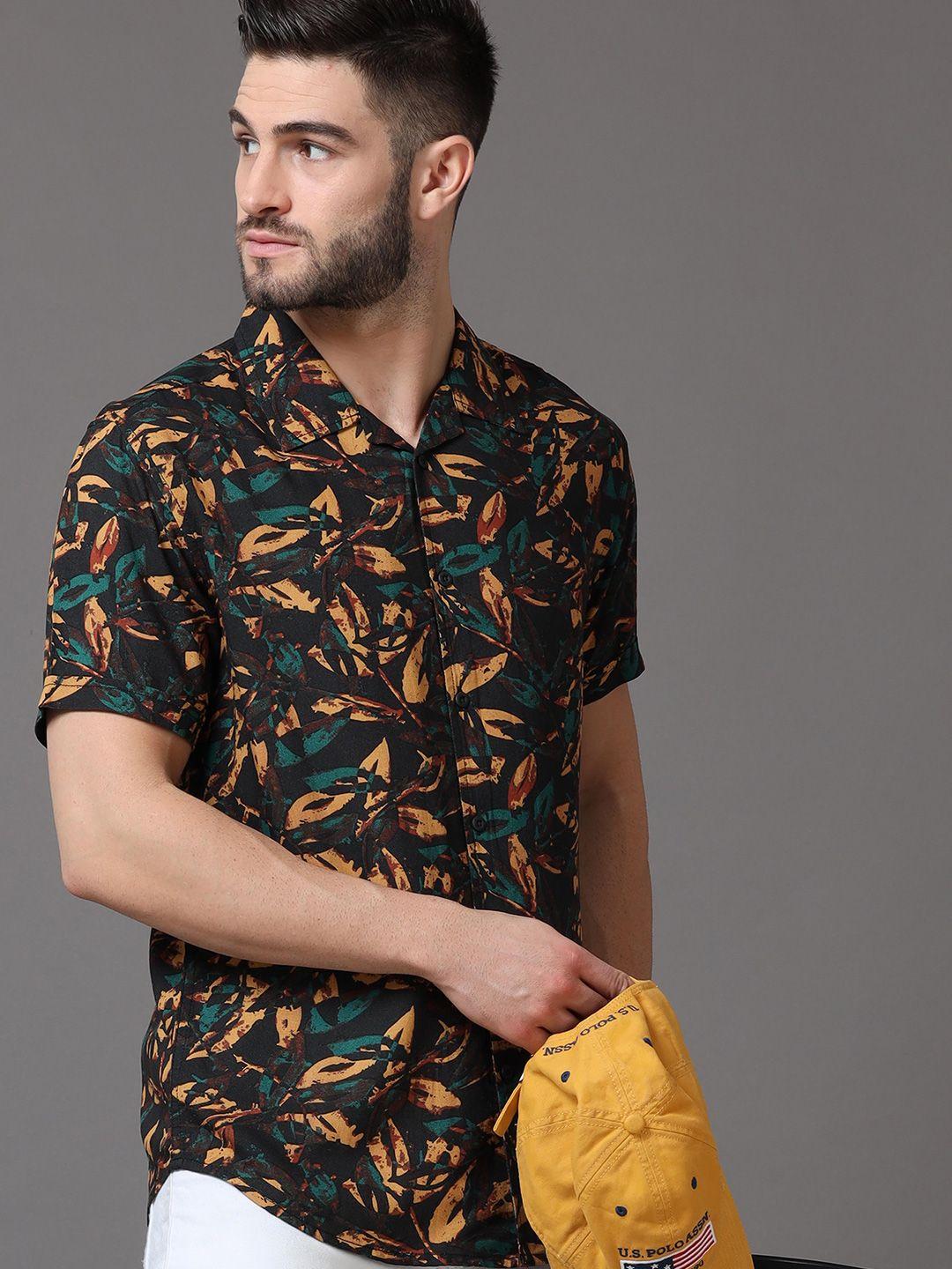 here&now men black slim fit floral printed casual shirt