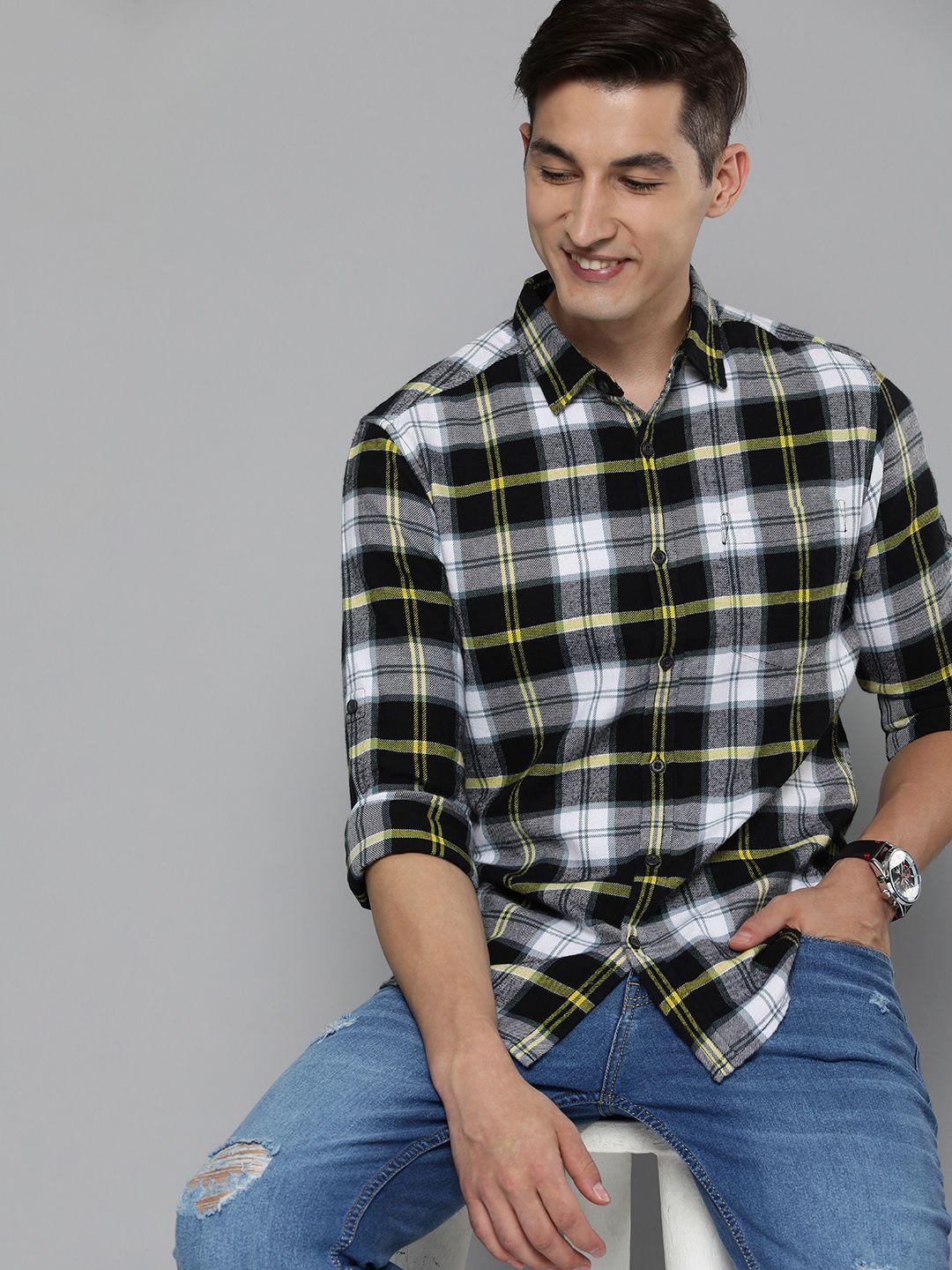 here&now men black slim fit tartan checks casual shirt