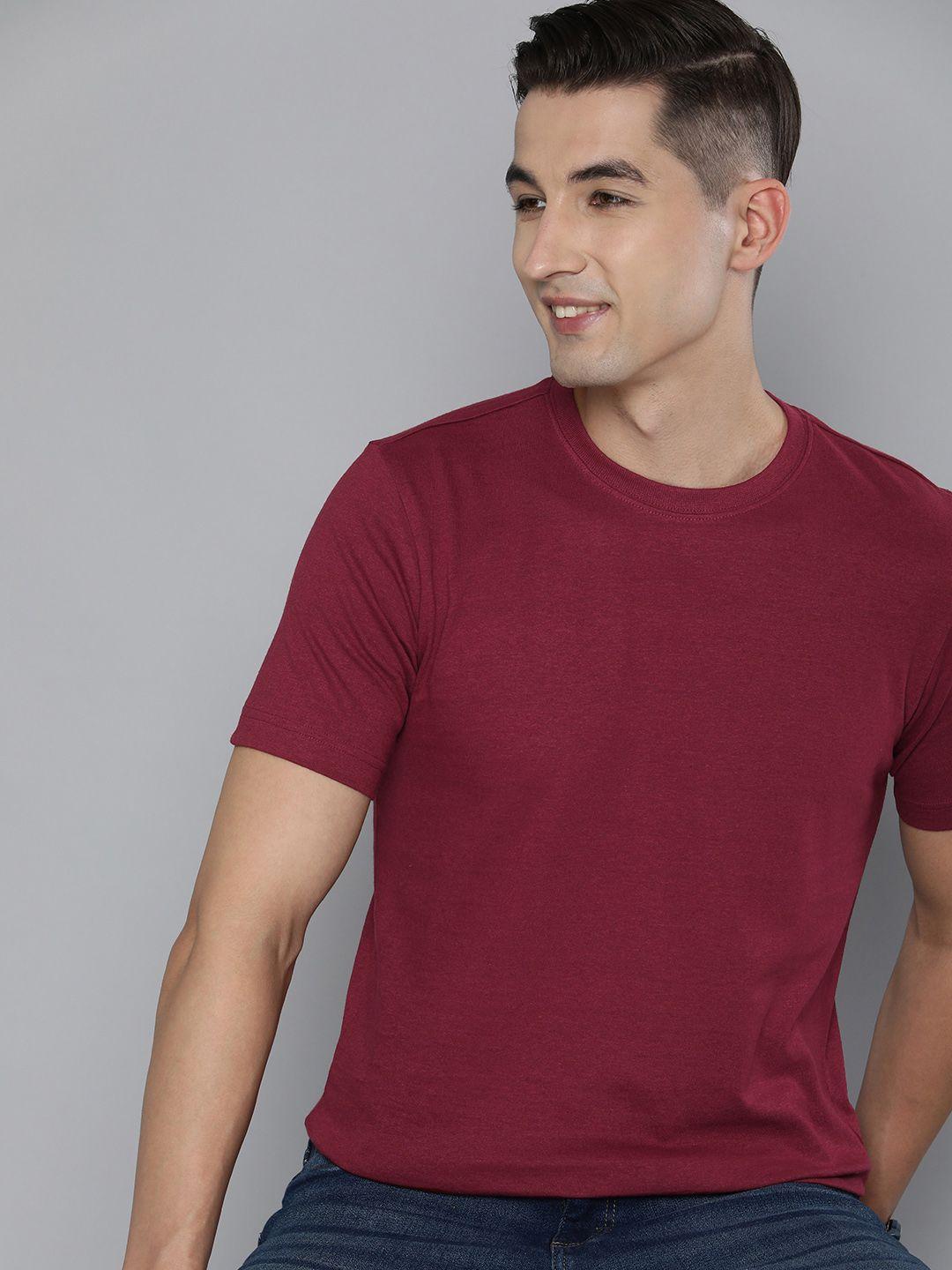 here&now men burgundy cotton sustainable t-shirt