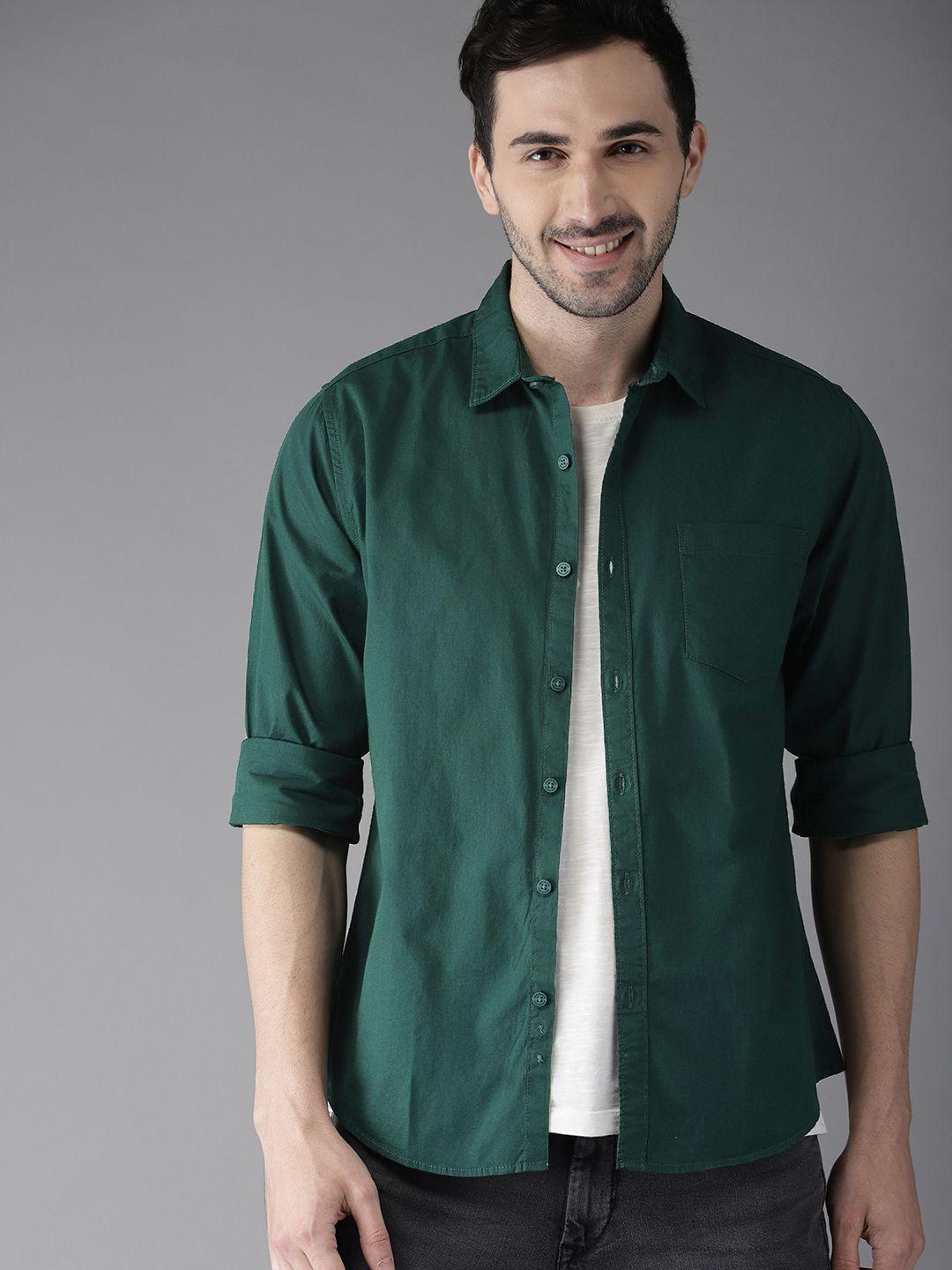 here&now men green regular fit solid casual shirt